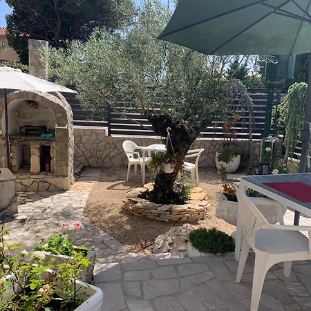 Residence Eva, Island Krk Punat Exterior foto