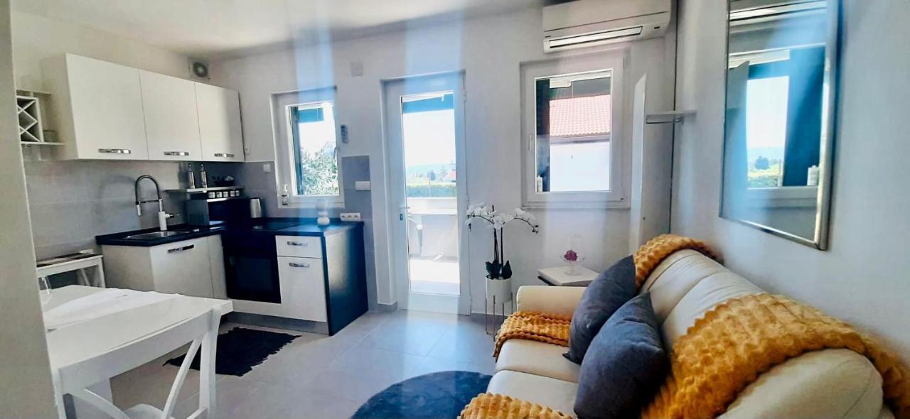 Residence Eva, Island Krk Punat Exterior foto