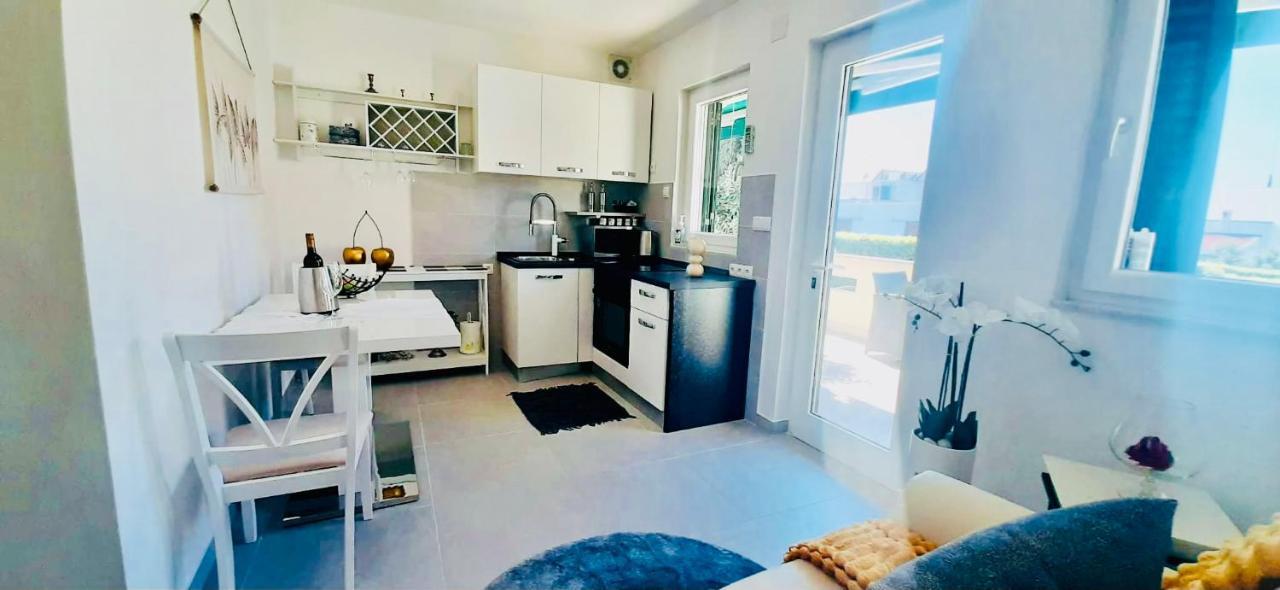 Residence Eva, Island Krk Punat Exterior foto